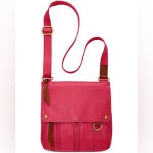 Fossil  Morgan Leather Traveler Crossbody in Hot Pink EUC